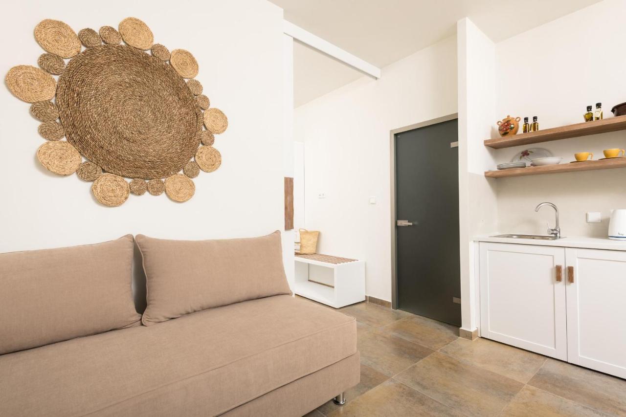 Konstantinou Deluxe Apartments Skala Marion Exterior photo